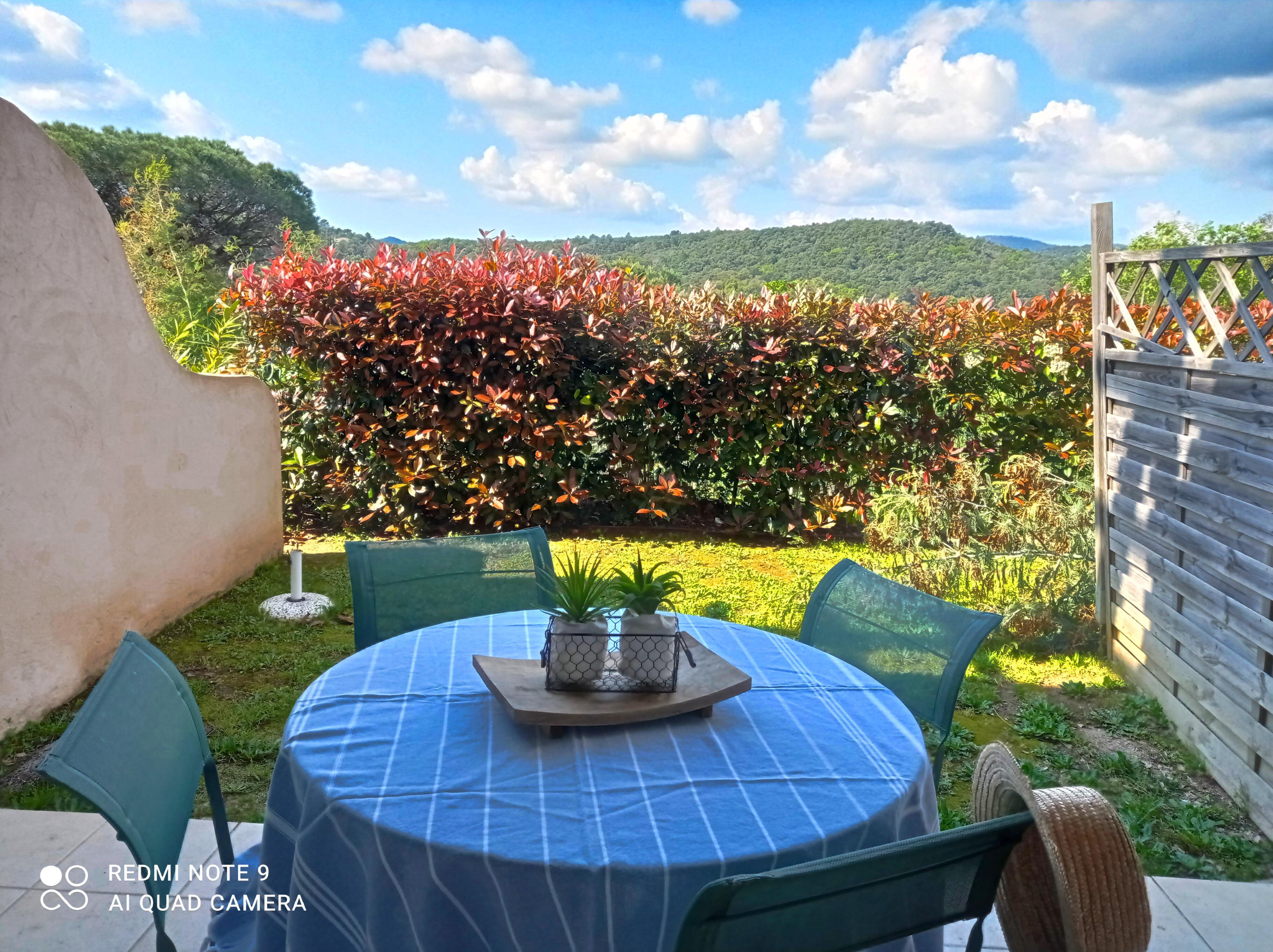 Garden & City Les Bastides De グリモー エクステリア 写真